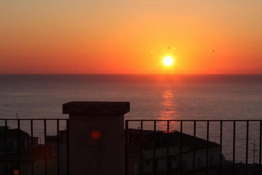 A casa di Tommy B&B Acireale Bagian luar foto