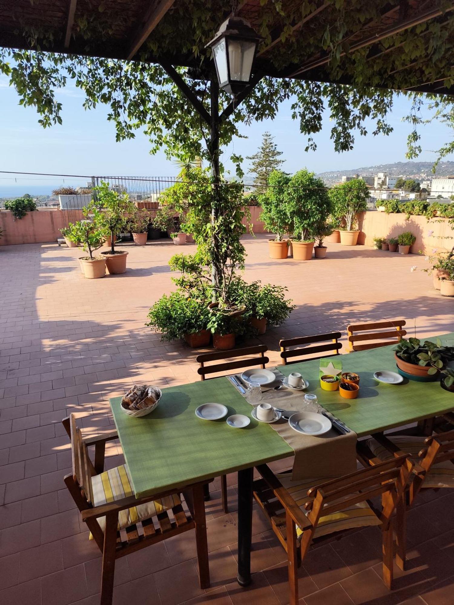 A casa di Tommy B&B Acireale Bagian luar foto